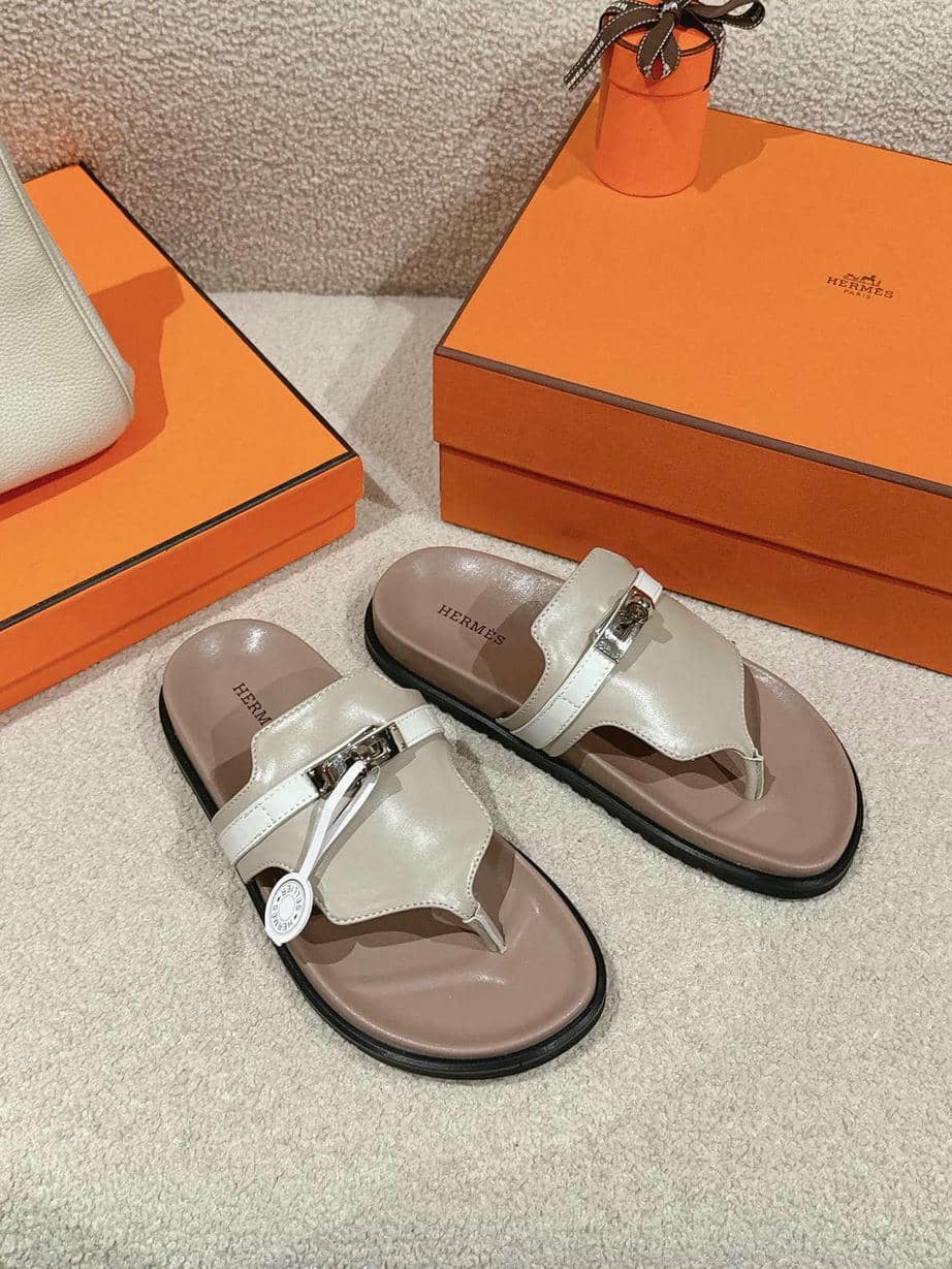 Hermes flip-flop-5